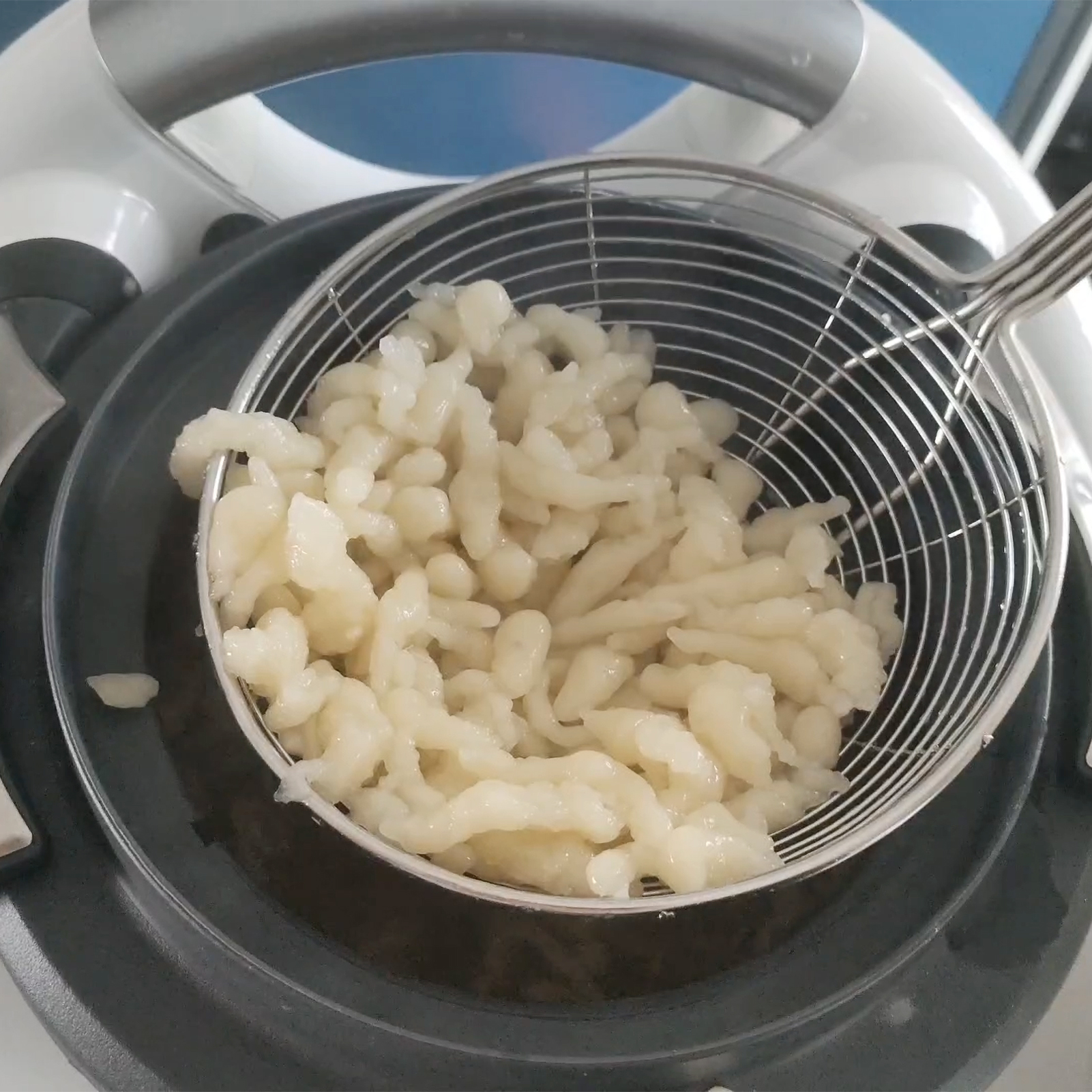 Batter Dispenser with Large Ho - Food Processor Large ulasan dan harga